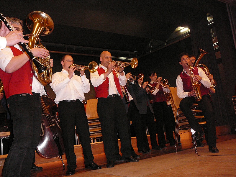 09 04 04 Fruehjahrskonzert MVB (143).JPG